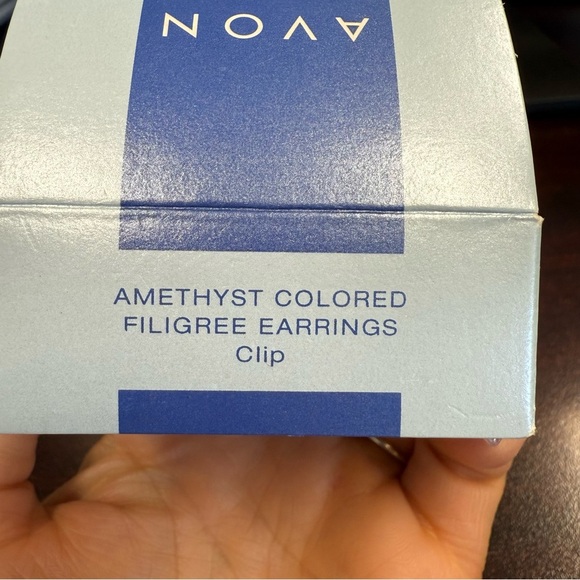 Avon Amethyst Gold and Purple/pink Dangle clip filigree Earrings NIB 2001 - Picture 3 of 5
